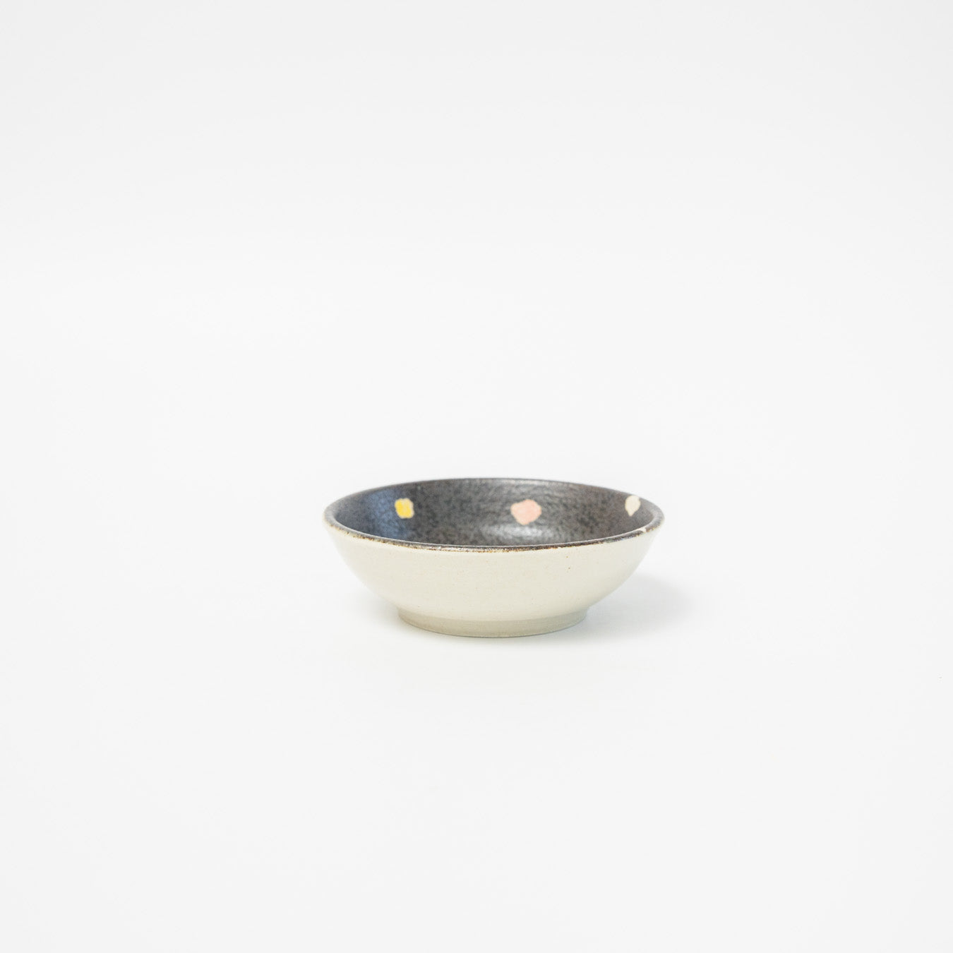 はるな陶芸工房-豆皿-花とバスケット-2