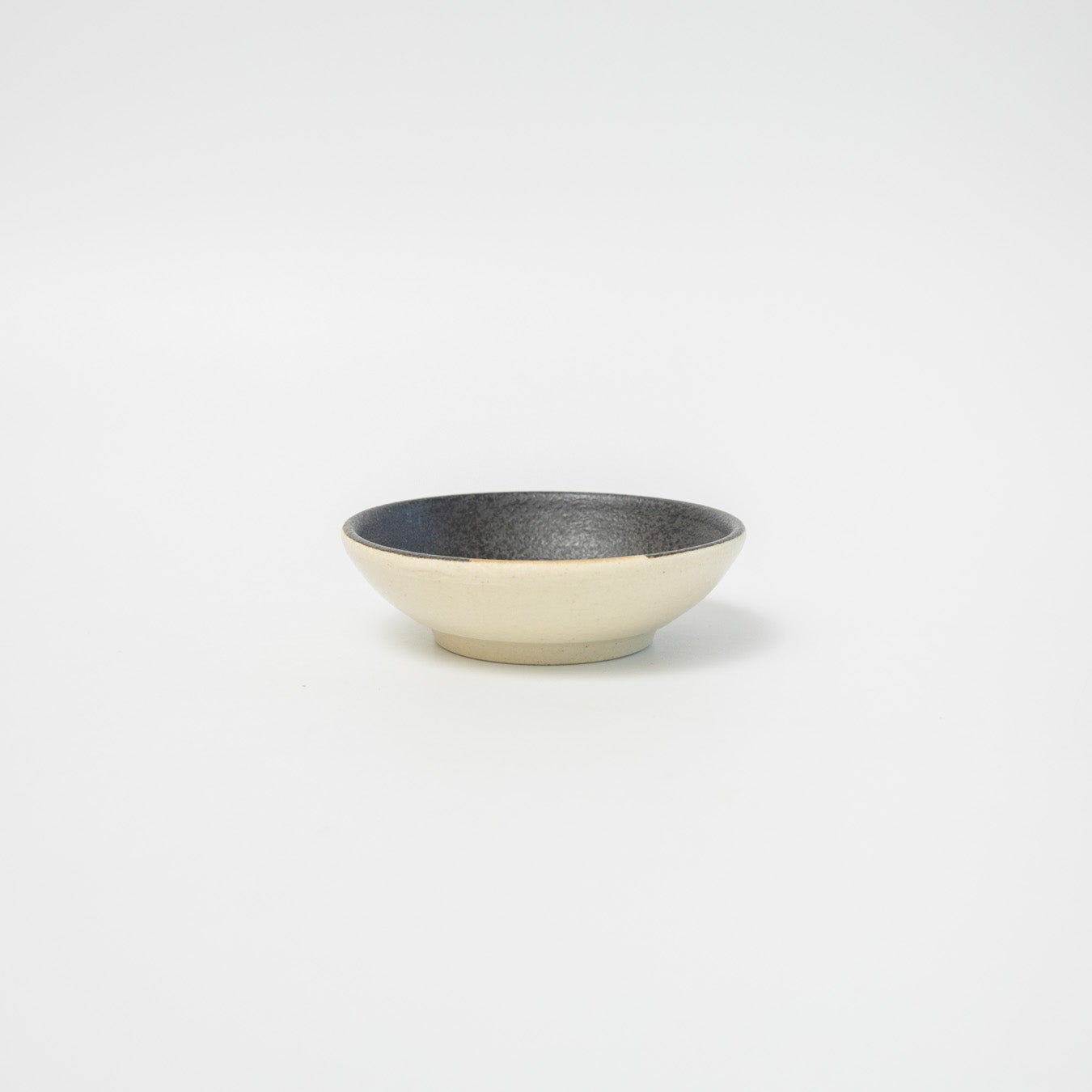 はるな陶芸工房-豆皿-もぐらとちょうちょ