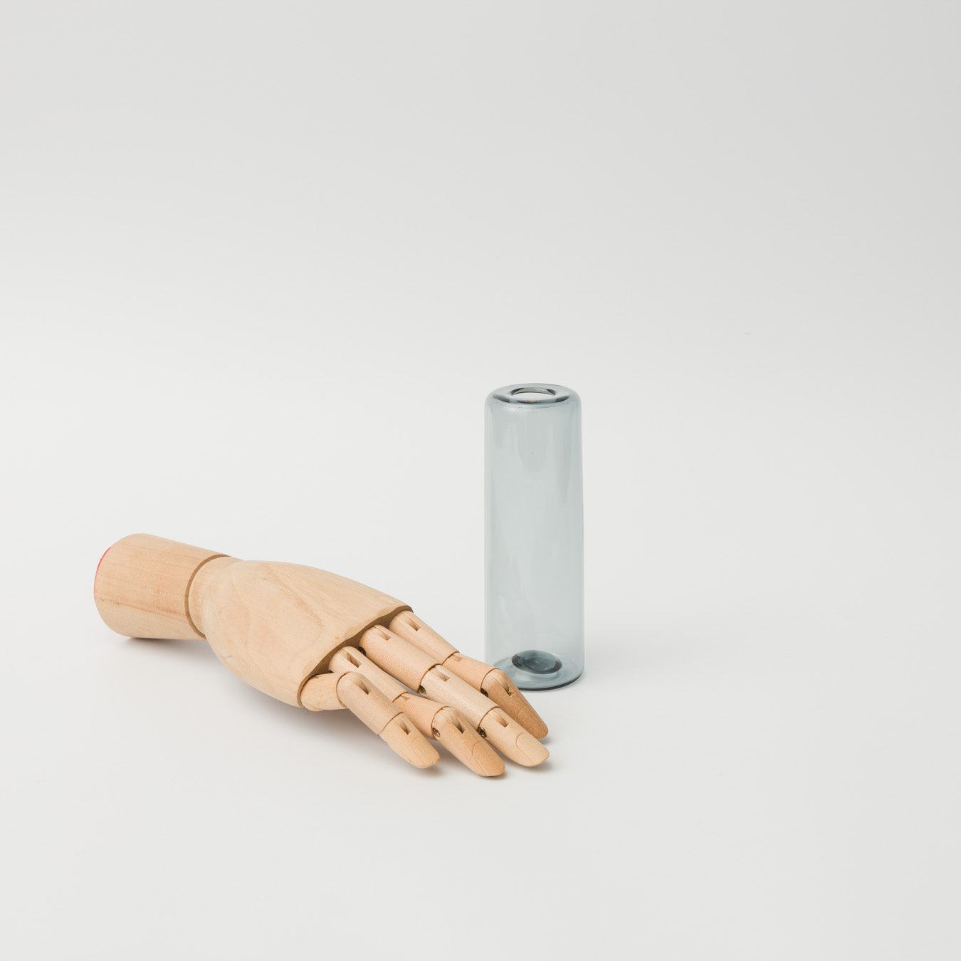 ワダコーヘー-flower vase(s)-studio blue gray-1