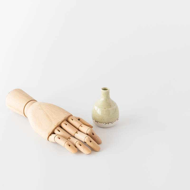 AMETSUCHI 芦田尚美-天地紺屋灰釉 一輪挿し-XS