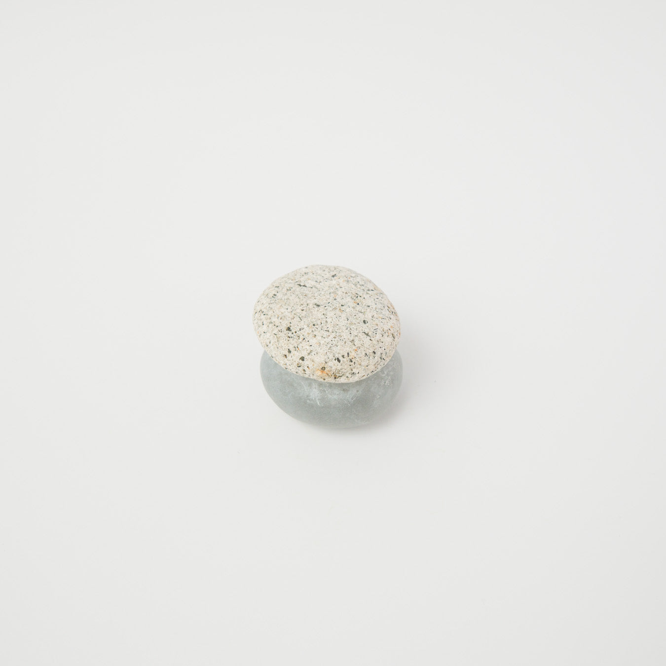 遠藤章子-pebbles-1