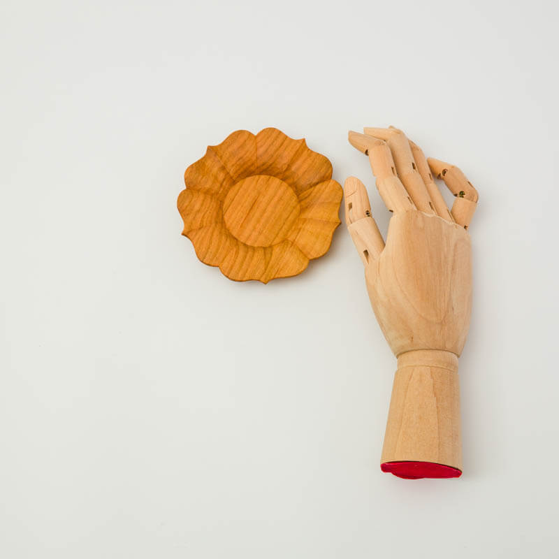 フナハシトモハル-花茶托A-φ110-山桜-2