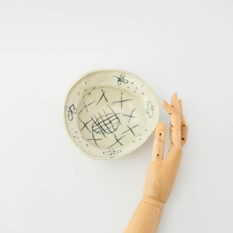 畑中圭介-黒パステルの5寸鉢-1