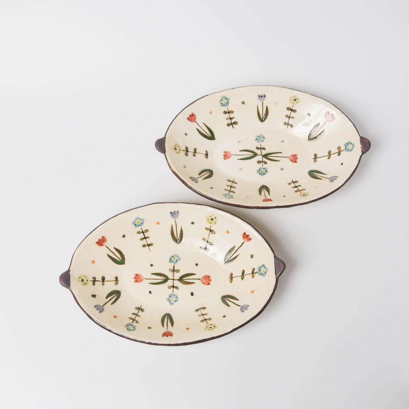 高須愛子-耳付き楕円バチ-花シリーズ