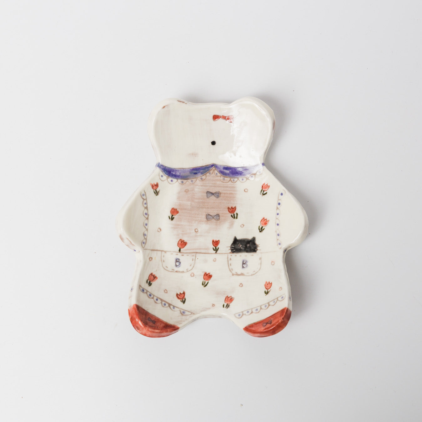 高須愛子-シロクマ皿-小花柄