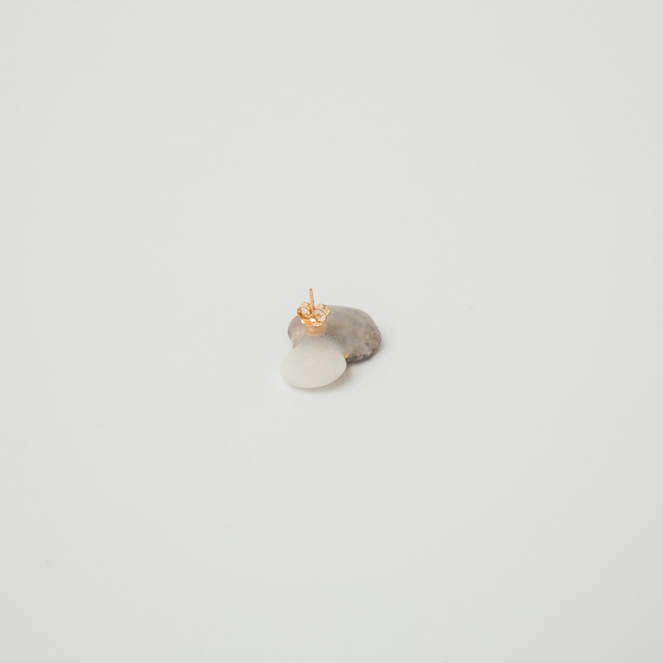 雨氣-石繕いピアス-3