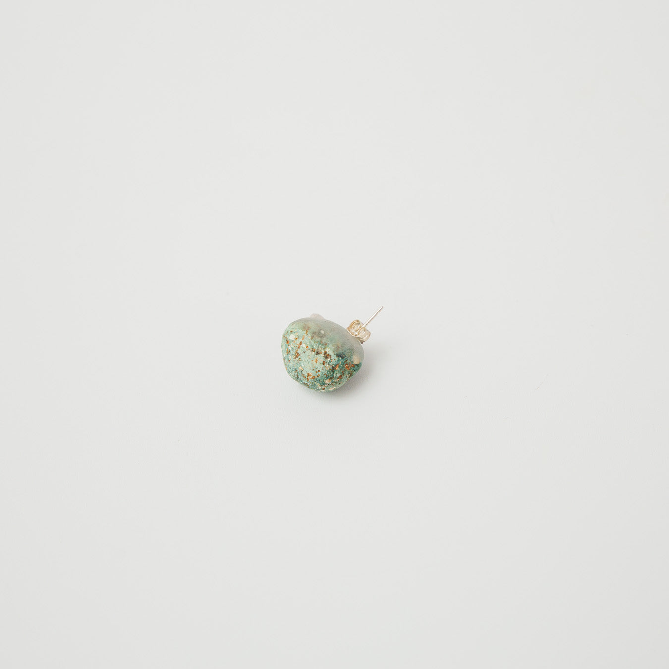 雨氣-石粒ピアス-5