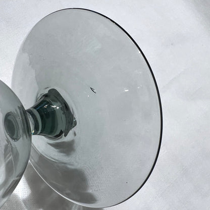 気泡など見られます。手作りならではの風合いとしてお楽しみください。ご指定はできませんのでご了承ください。