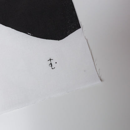 室井夏実-ハンカチ-A