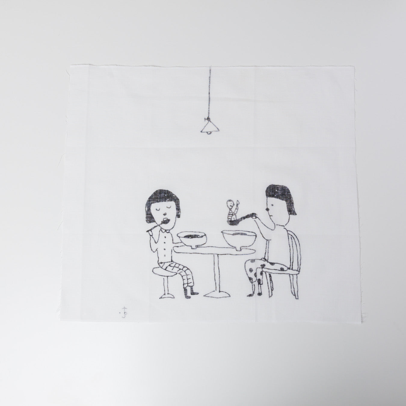 室井夏実-ハンカチ-B