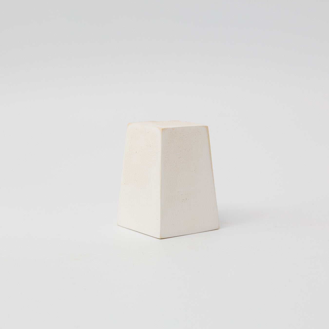 五月女寛-四角い小さな花入れ-4