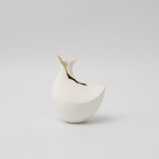 五月女寛-丸い小さな花入れ-4