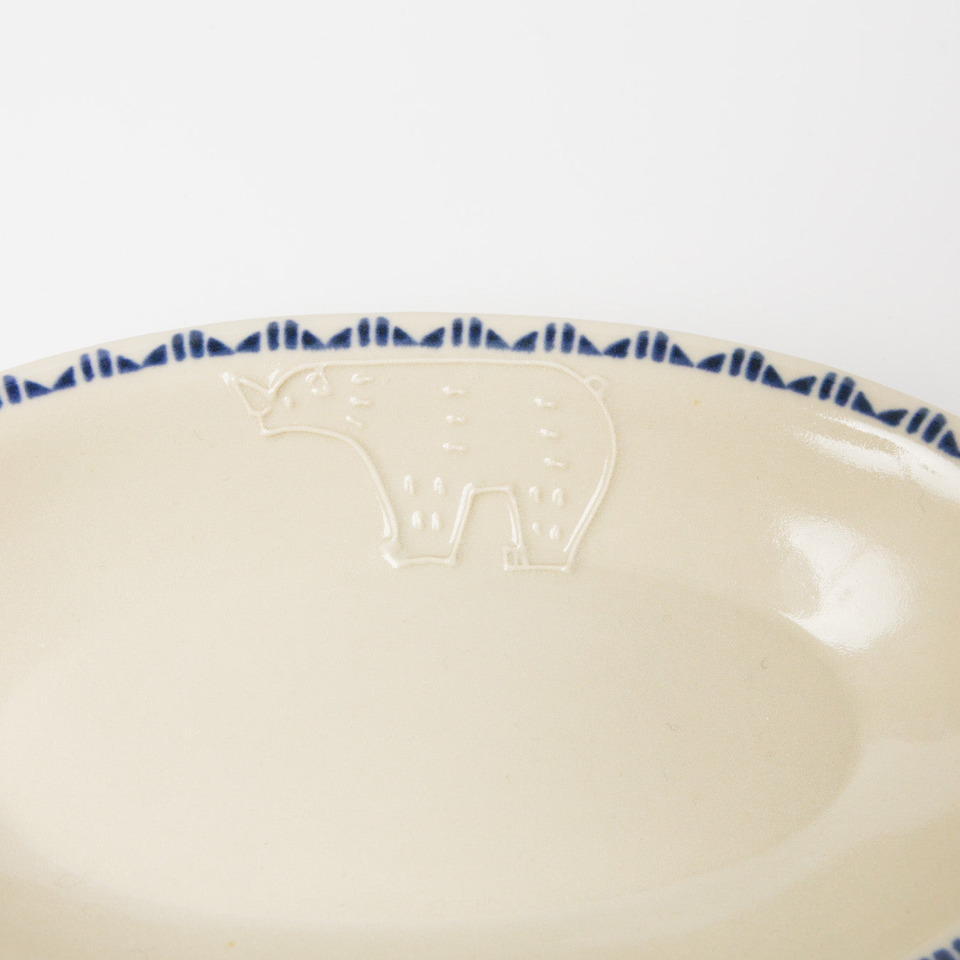 東峯未央-オーバル皿S-シロクマ