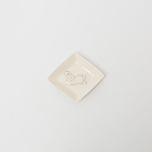 竹村聡子-銀獣豆皿「うさぎ-白」-1
