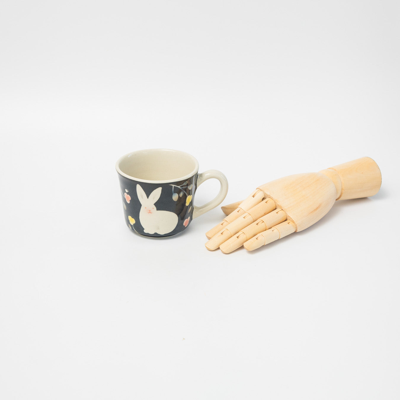 はるな陶芸工房-マグカップ-うさぎの花うた-A