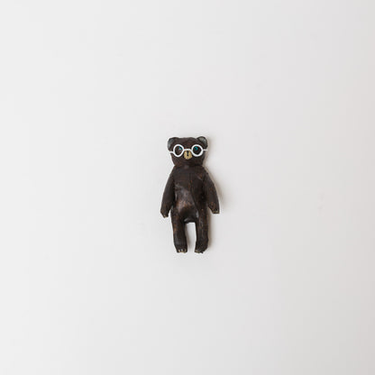 ワタナベレイコ-クマブローチ「メガネ」-1