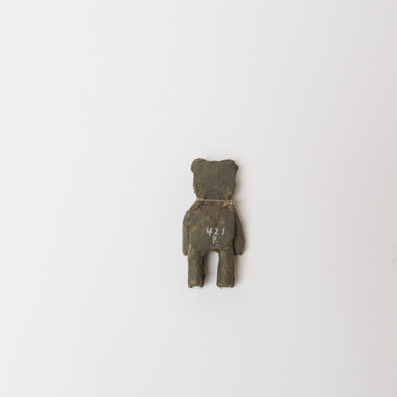ワタナベレイコ-クマブローチ-1