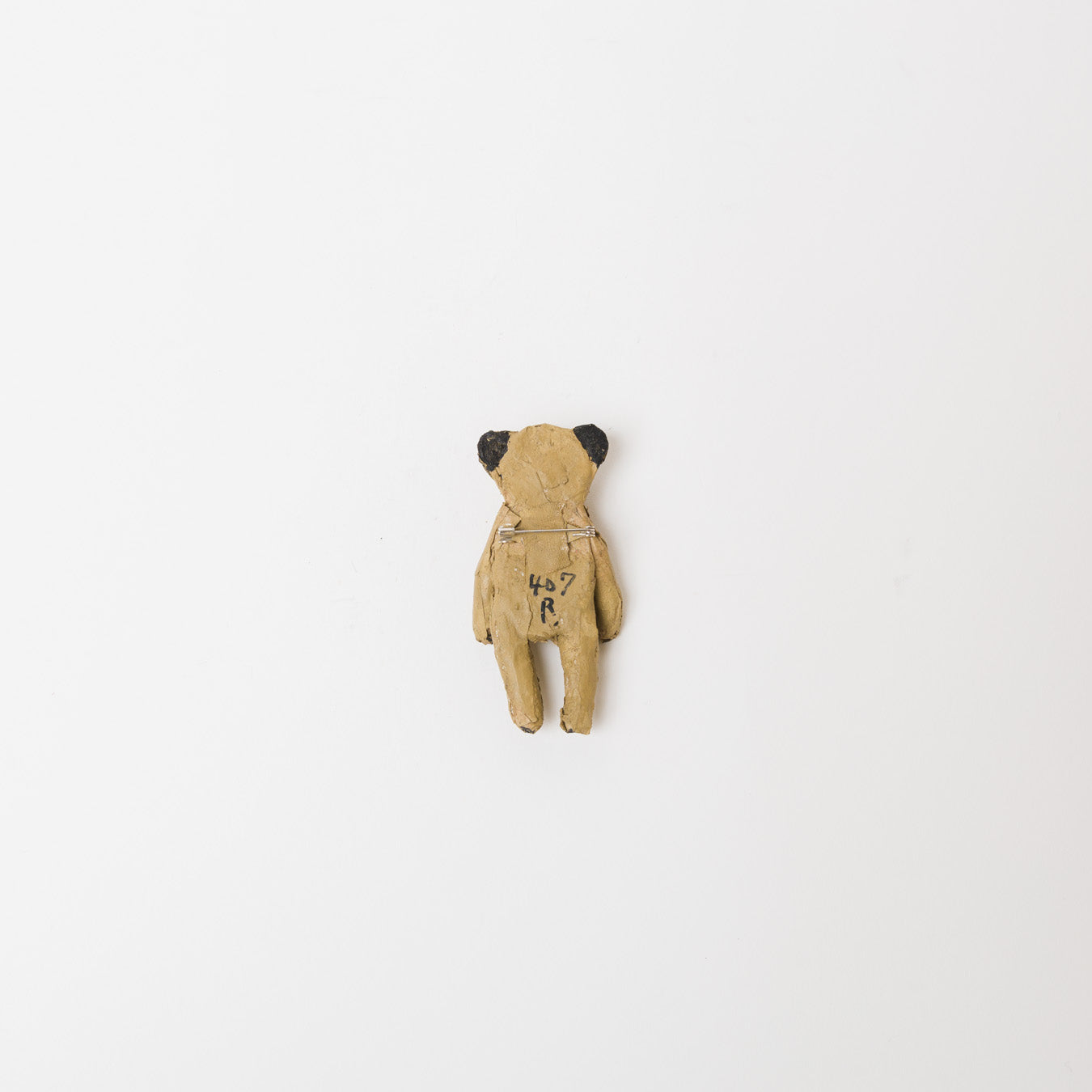 ワタナベレイコ-小クマブローチ-1