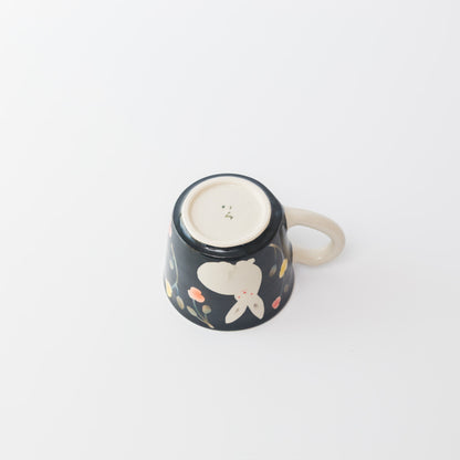 はるな陶芸工房-マグカップ-うさぎの花うた