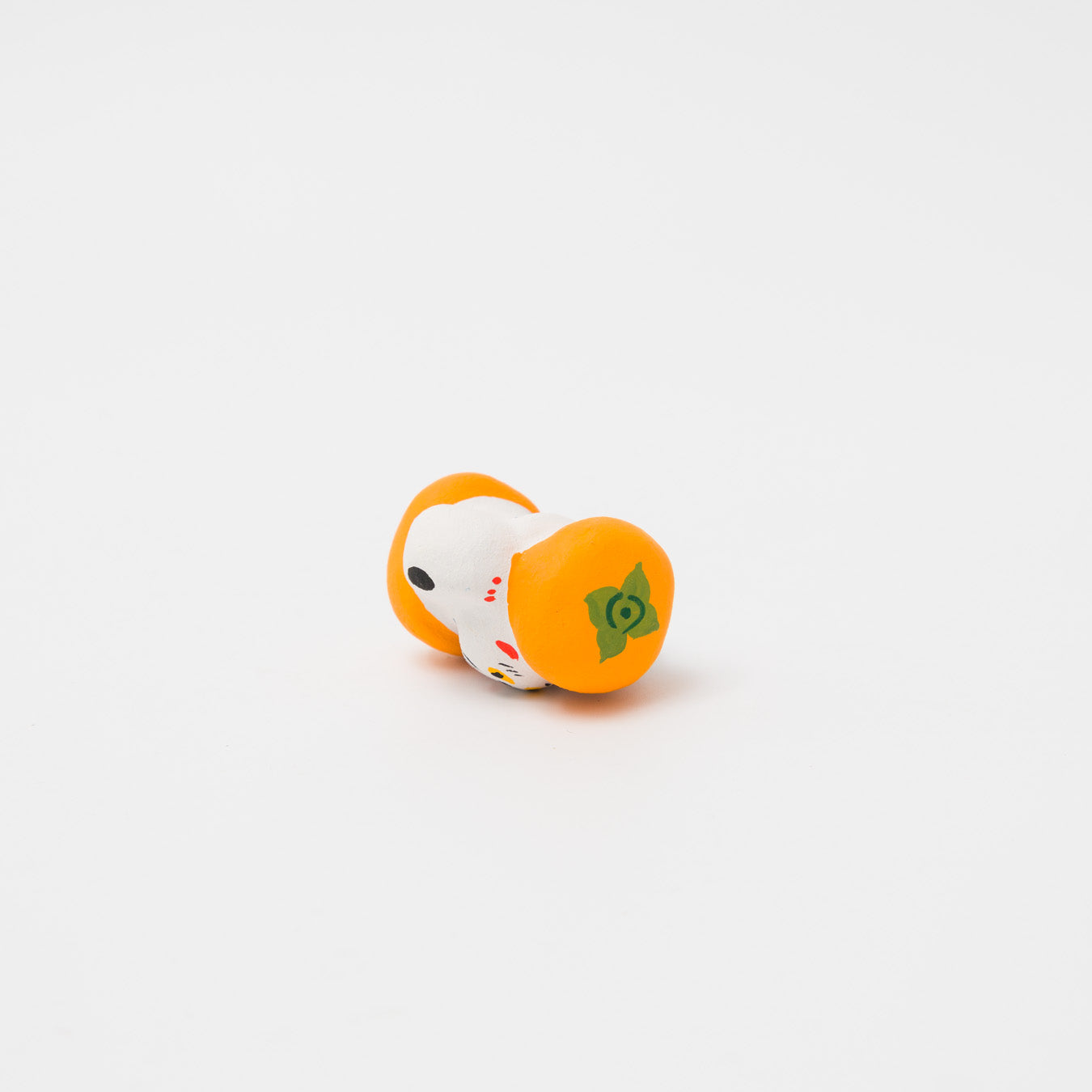 habotan-土人形「柿に入る猫」