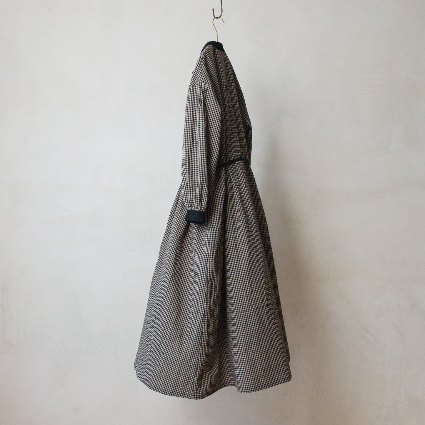 TANSU-Loop Closure Dress-ループクロージャーワンピース