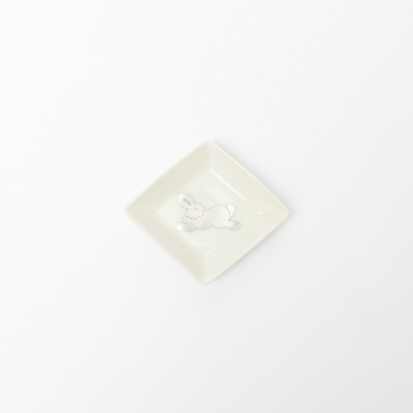 竹村聡子-銀獣豆皿「ウサギ-白-d」