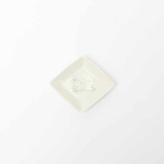 竹村聡子-銀獣豆皿「ウサギ-白-d」