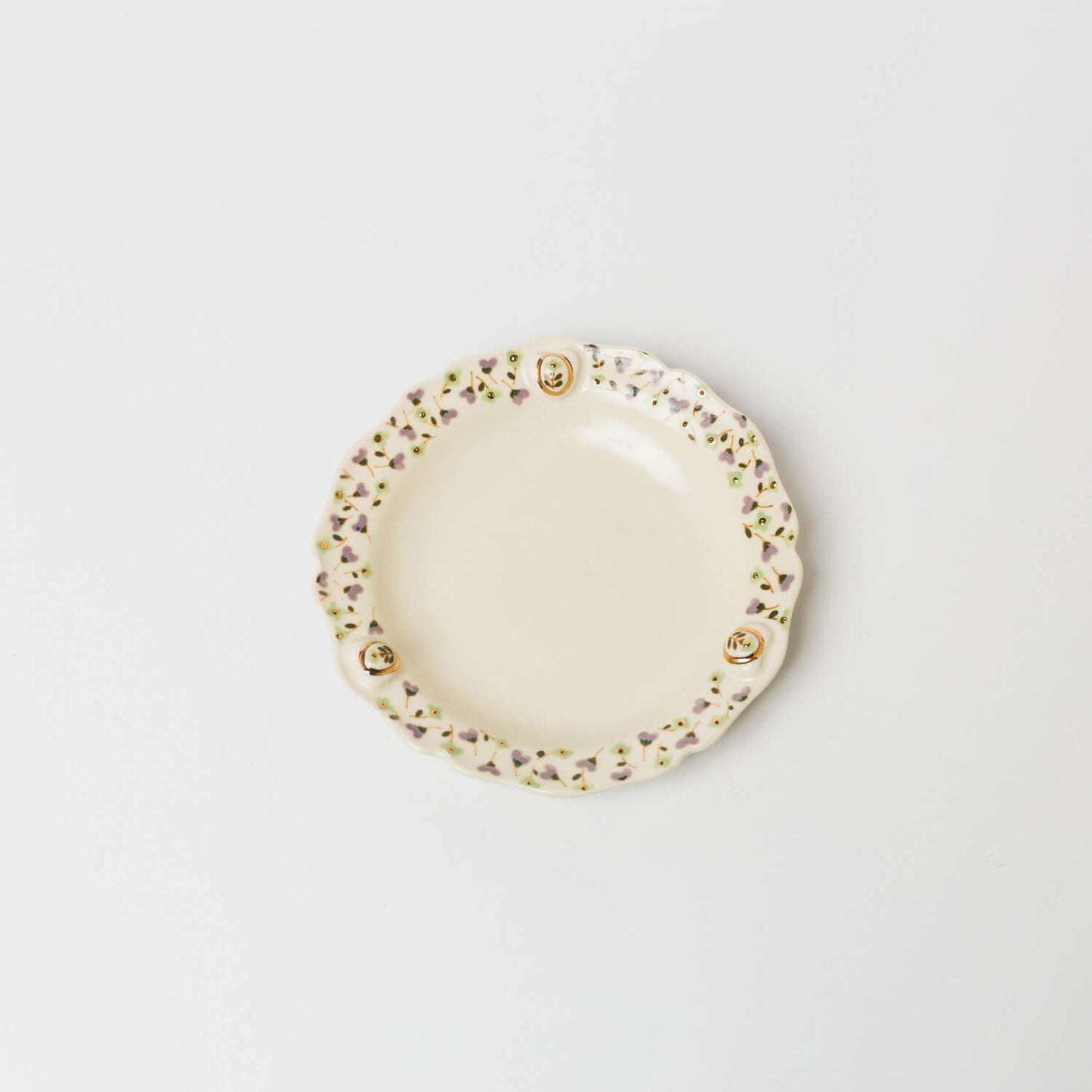 荒井彩乃-レリーフ金彩皿-1