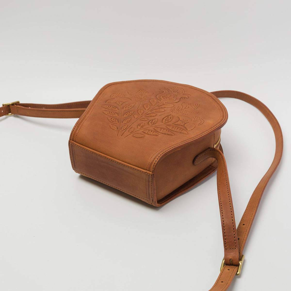 Yammart-Bouquet Pochette (brown)