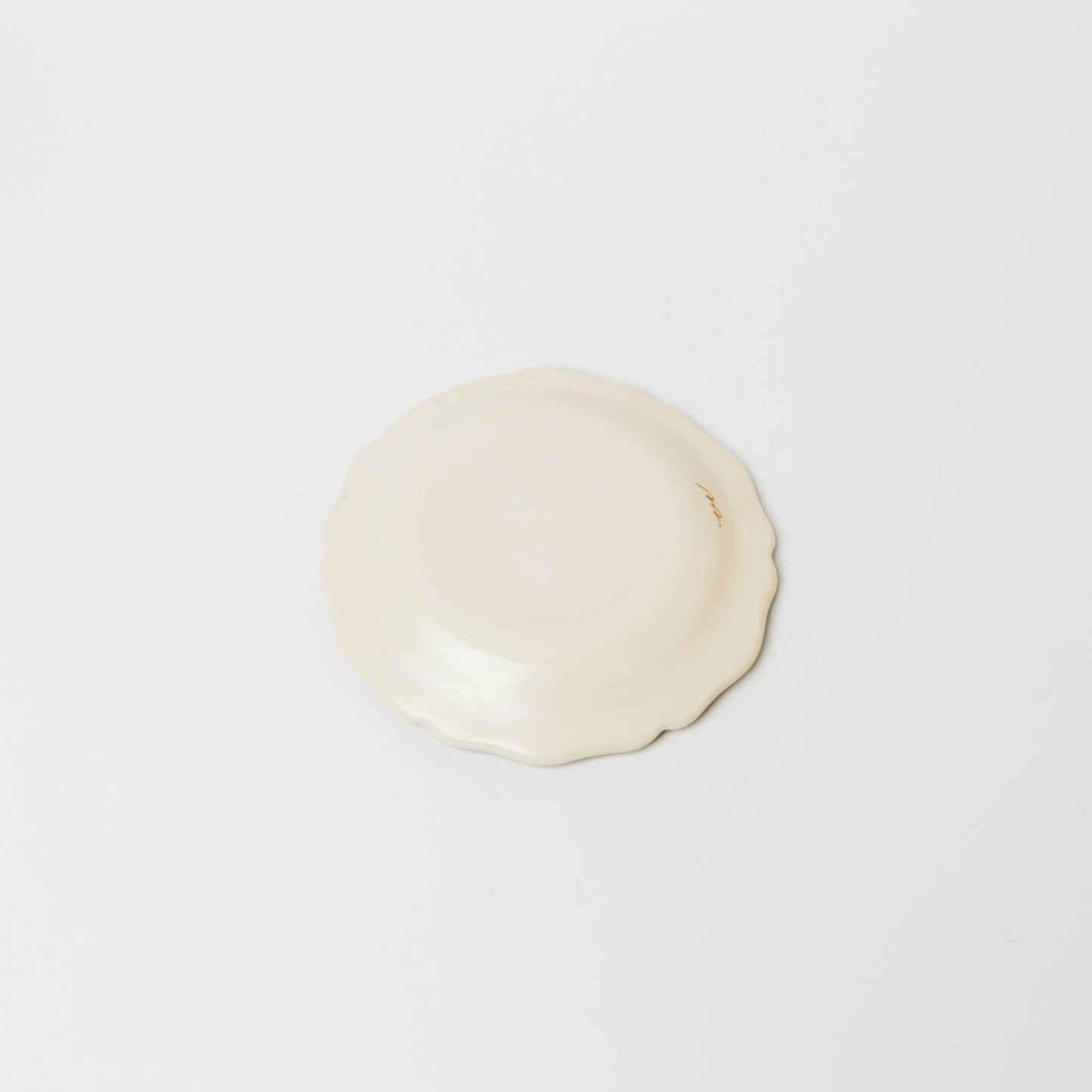 荒井彩乃-レリーフ金彩皿-2