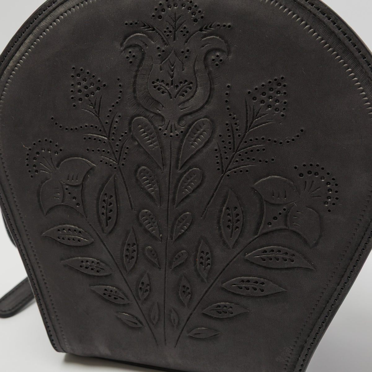 Yammart-Bouquet Pochette (black)
