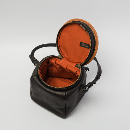 Yammart-pot-cube M ( black )