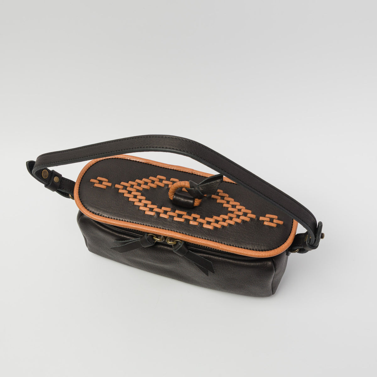 Yammart-pot-rectangle ( black )