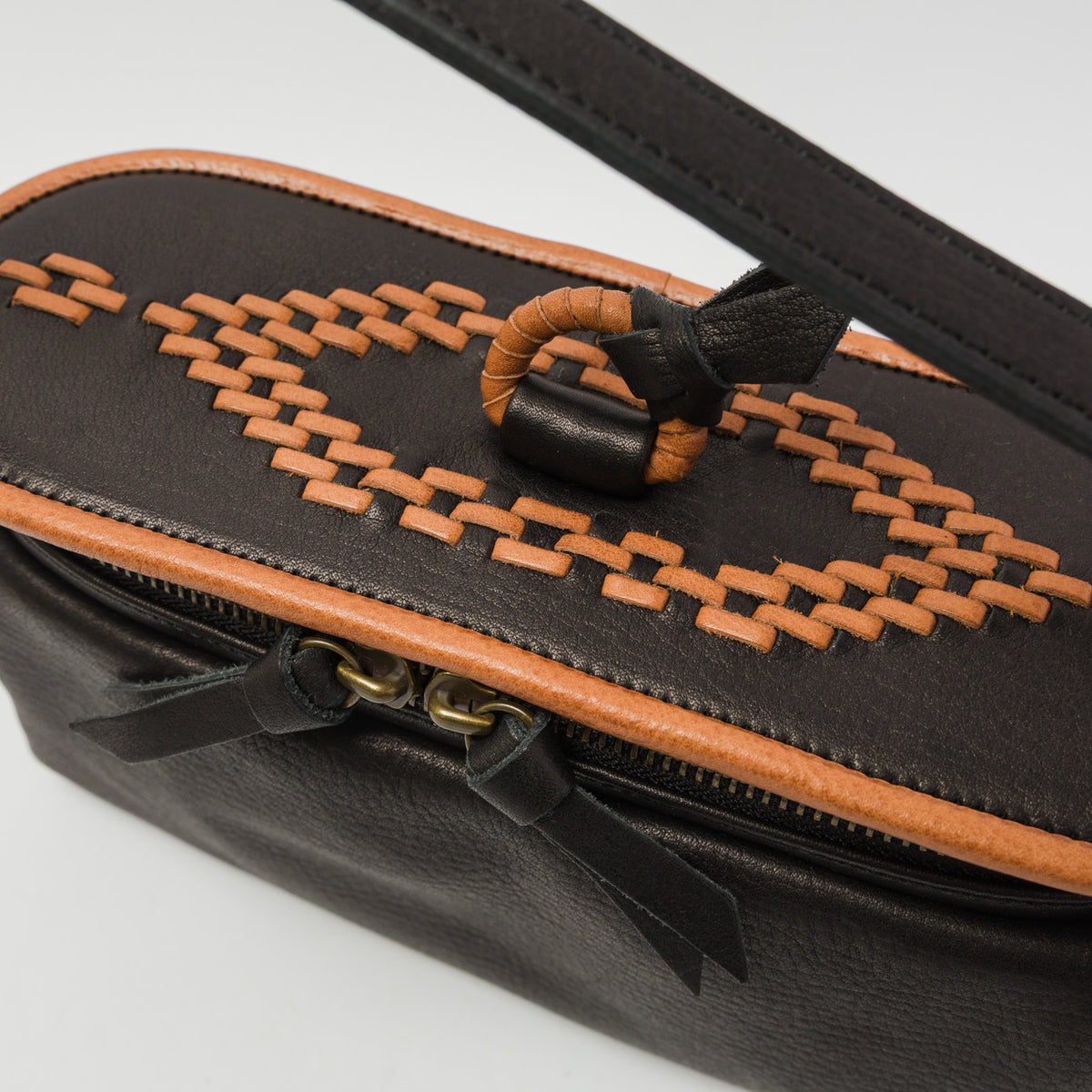 Yammart-pot-rectangle ( black )