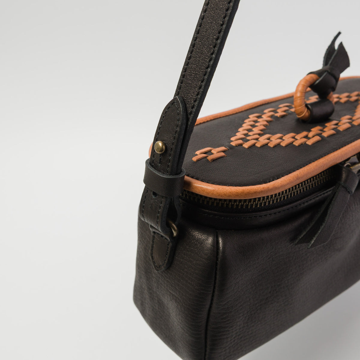 Yammart-pot-rectangle ( black )