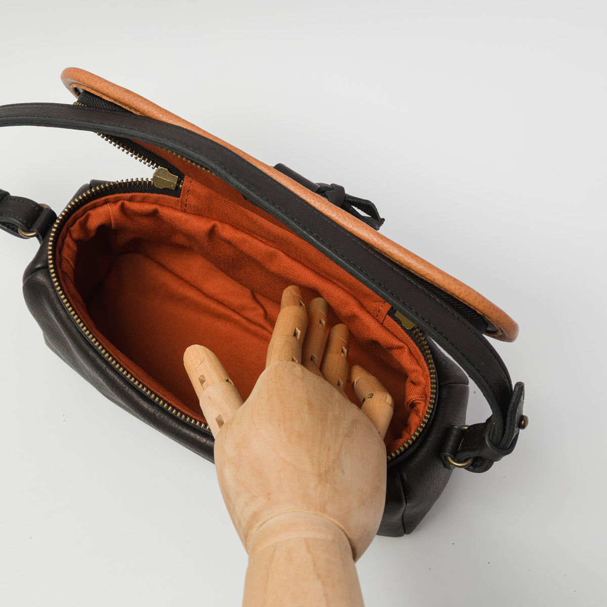 Yammart-pot-rectangle ( black )