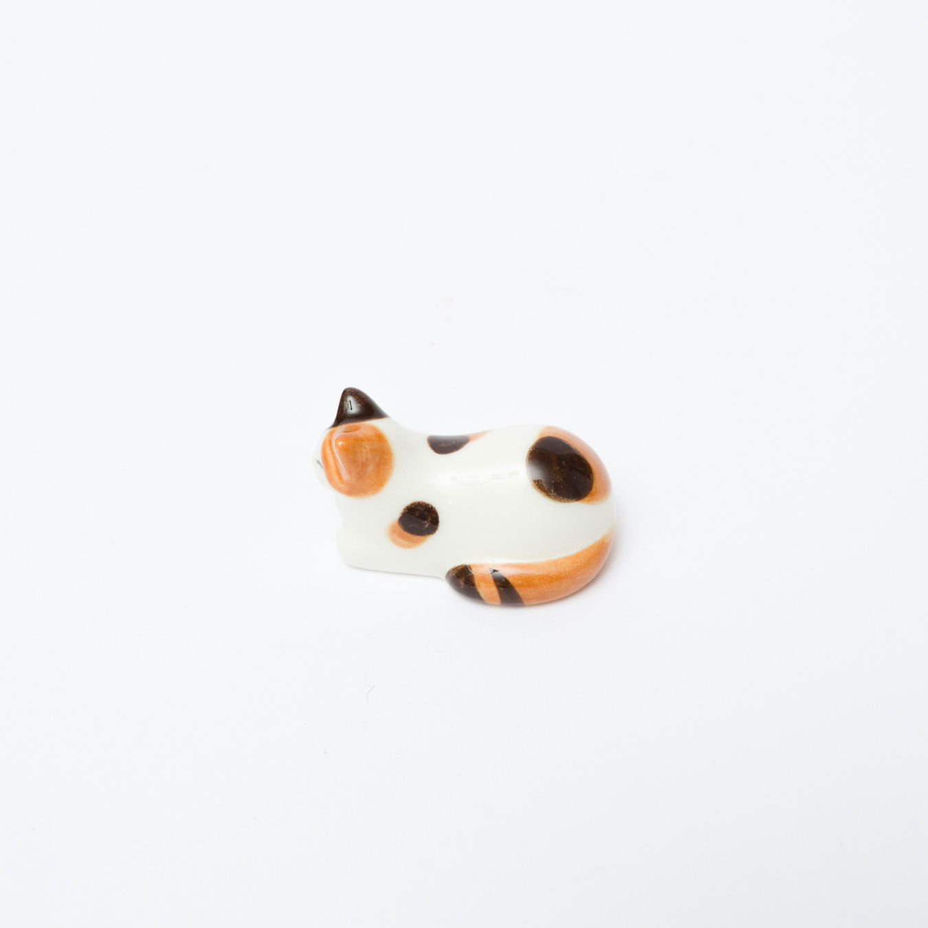 峰村ゆか-香箱座り猫の置物・箸置き-2