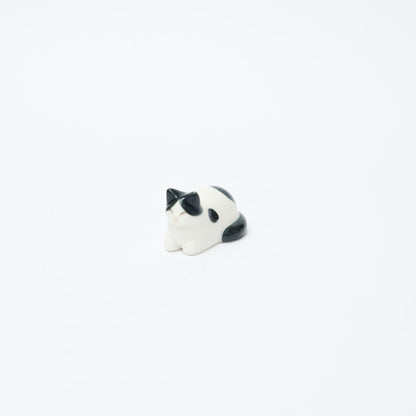 峰村ゆか-香箱座り猫の置物・箸置き-4