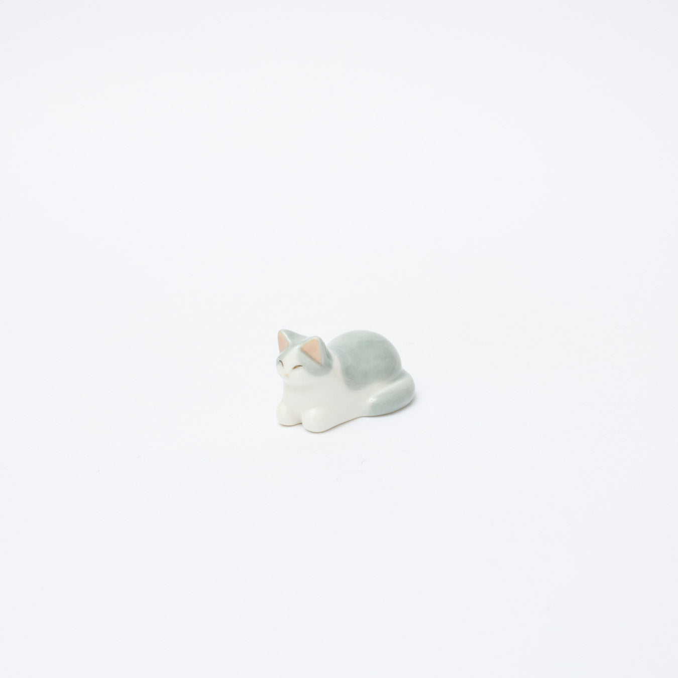 峰村ゆか-香箱座り猫の置物・箸置き-5