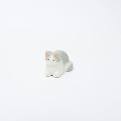 峰村ゆか-香箱座り猫の置物・箸置き-5