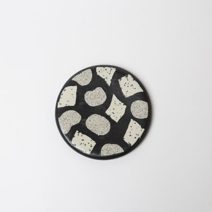 Reiko Egawa ceramic works-デザートプレート-pebble-2