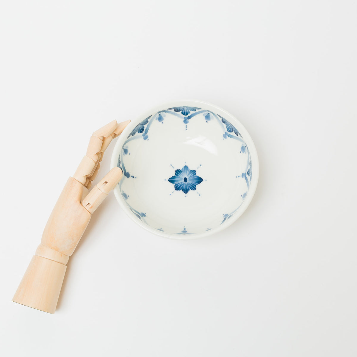Riho Kawachi-Bowl-sometsuke B