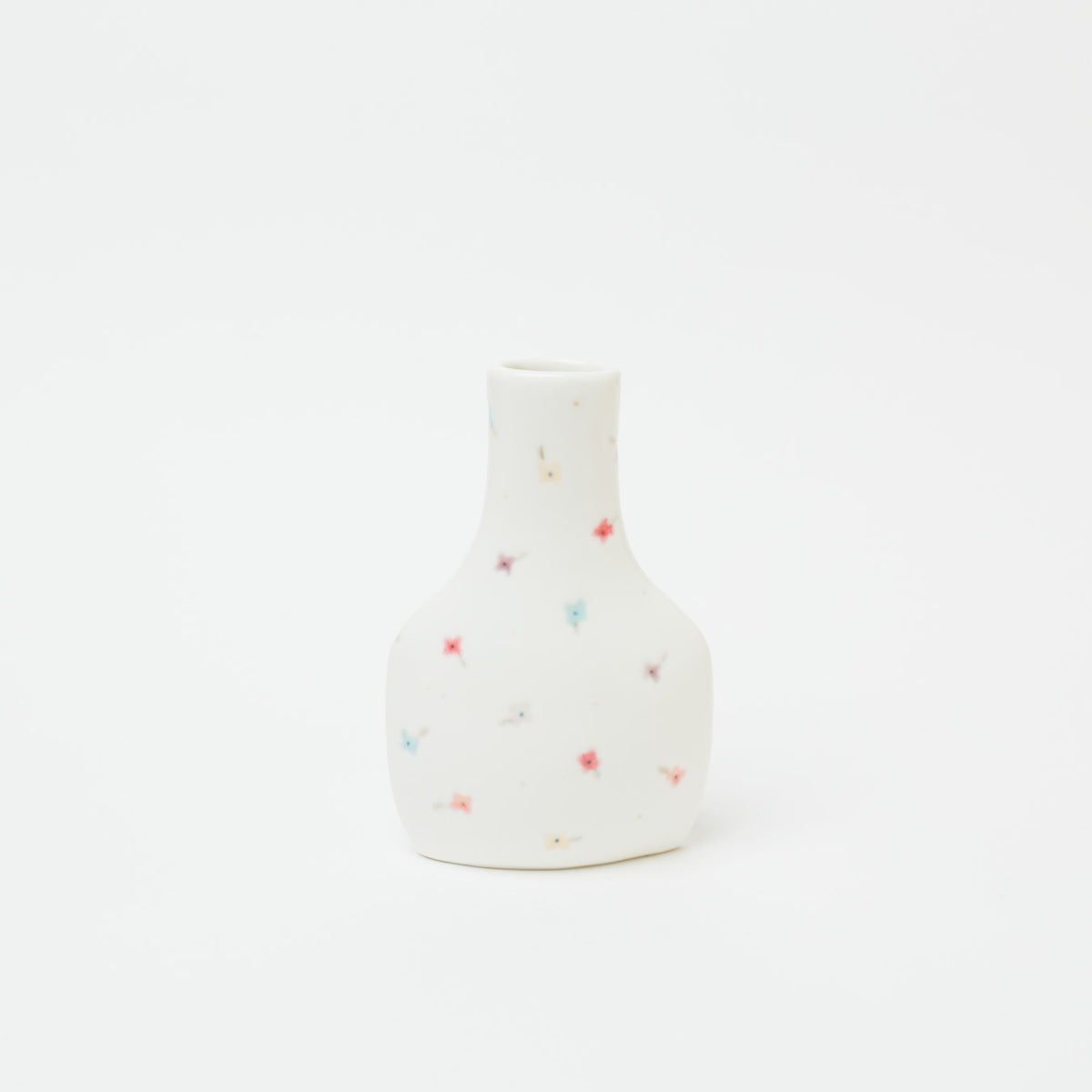 Riho Kawachi-Vase_colorful-1