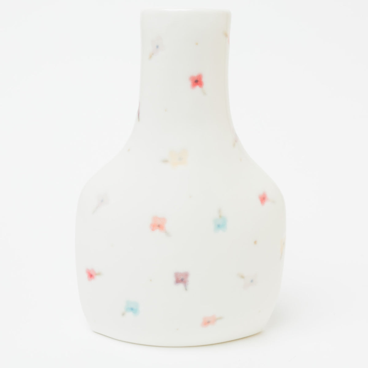 Riho Kawachi-Vase_colorful-2