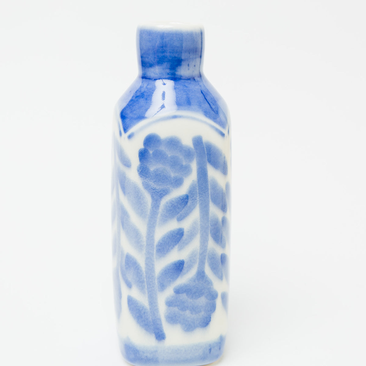 Riho Kawachi-Vase_frill