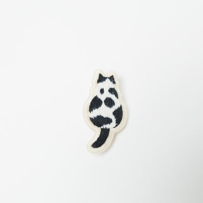 kanaecco-猫の後ろ姿 刺繍ブローチ-2