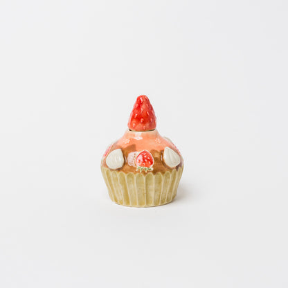 中村佳菜子-苺カップケーキオブジェ(一輪挿し)-2