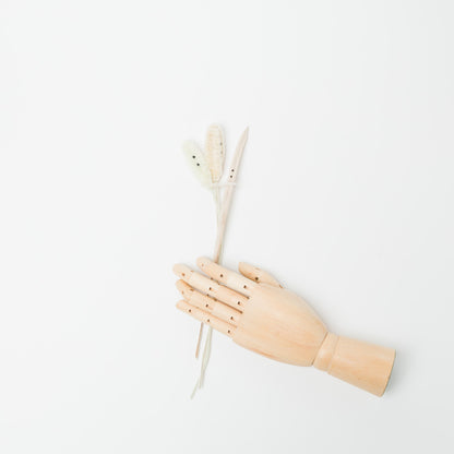 小栗里奈-「ただの草ぬいぐるみ」ブーケ-D