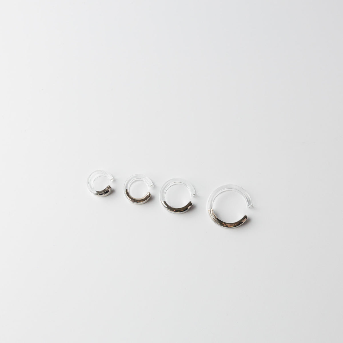 Asuka Shimada-ear cuff half-platinum