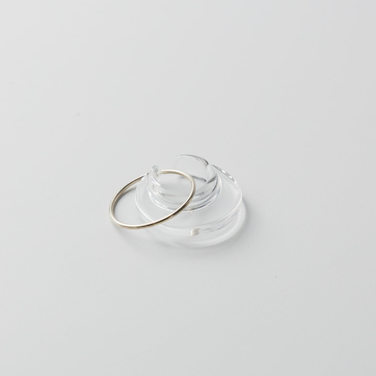 Asuka Shimada-ear cuff moon-clear+◯